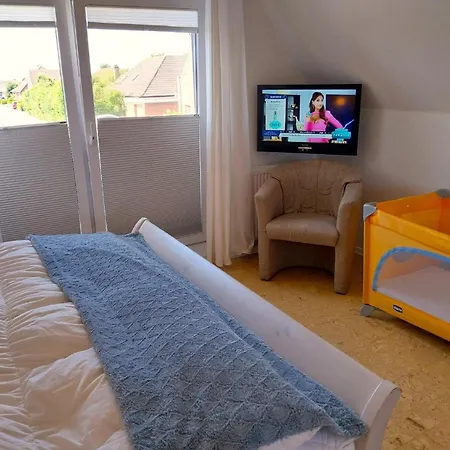Anna Greetsiel- 3 Schlafzimmer, Eingezaeunter Garten Apartmán