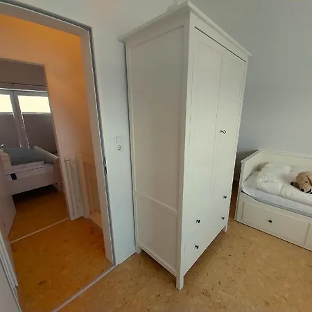 公寓 Anna Greetsiel- 3 Schlafzimmer, Eingezaeunter Garten 特希尔